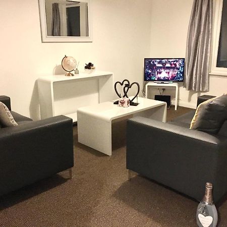 Central Spacious 2 Bedroom By Union Square Free Parking Aberdeen Exterior foto