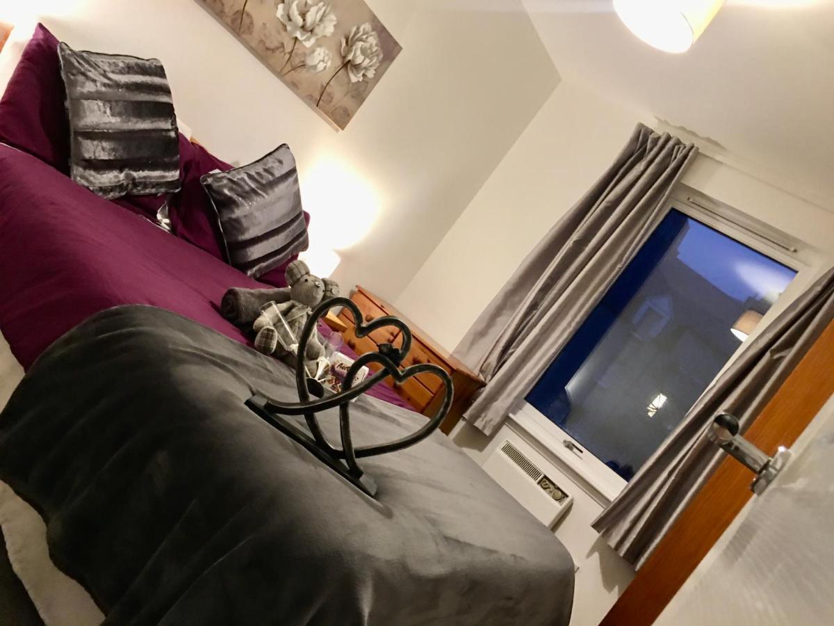 Central Spacious 2 Bedroom By Union Square Free Parking Aberdeen Exterior foto